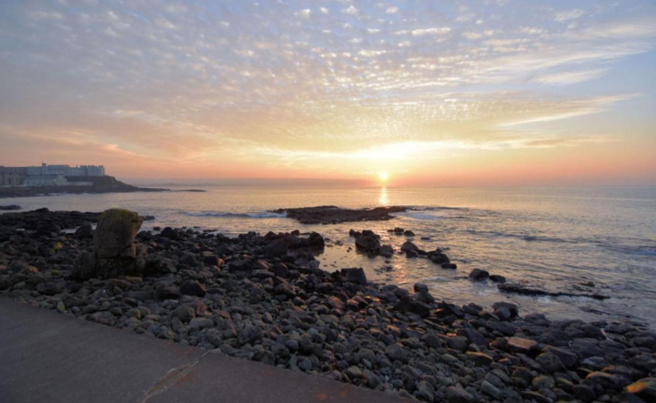 Promenade Apartment Panoramic Sea Views Portstewart Esterno foto