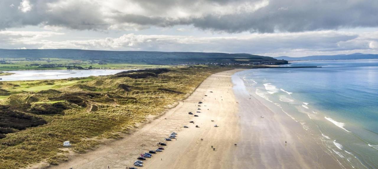 Promenade Apartment Panoramic Sea Views Portstewart Esterno foto